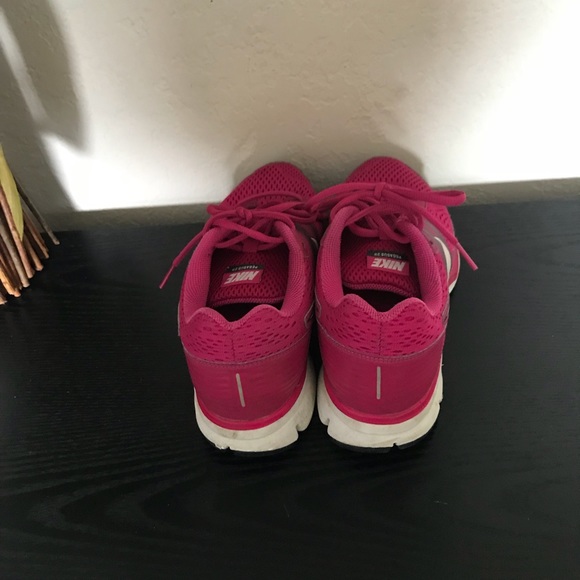 Nike Pegasus sz7.5 AmaZing Condition - Picture 3 of 6